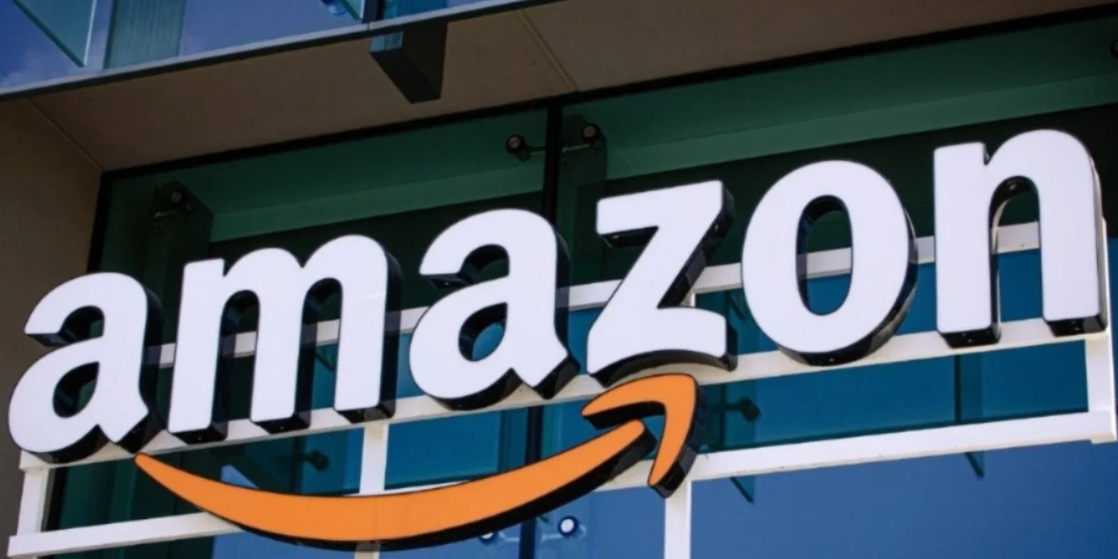 Amazon abandonne la surveillance humaine des IA Amazon abandonne la surveillance humaine des IA : voici pourquoi cette décision fait débat