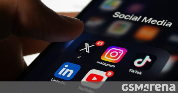 Interdiction des réseaux sociaux aux moins de 15 ans aux Émirats arabes unis : ce qu'il faut savoir