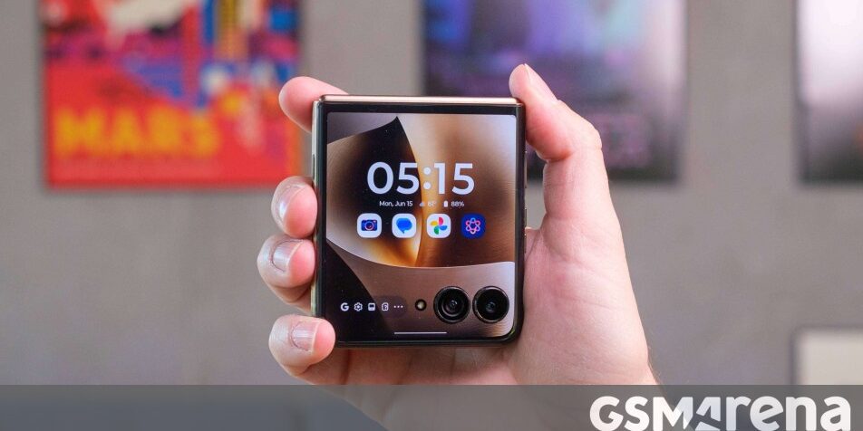 Le Motorola Razr 70 Ultra en test : ce que réserve le futur du smartphone pliable Le Motorola Razr 70 Ultra en test : ce que réserve le futur du smartphone pliable