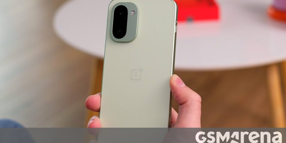 OnePlus relève le défi de la pénurie de RAM avec son nouveau 15R ultra-performant OnePlus relève le défi de la pénurie de RAM avec son nouveau 15R ultra-performant