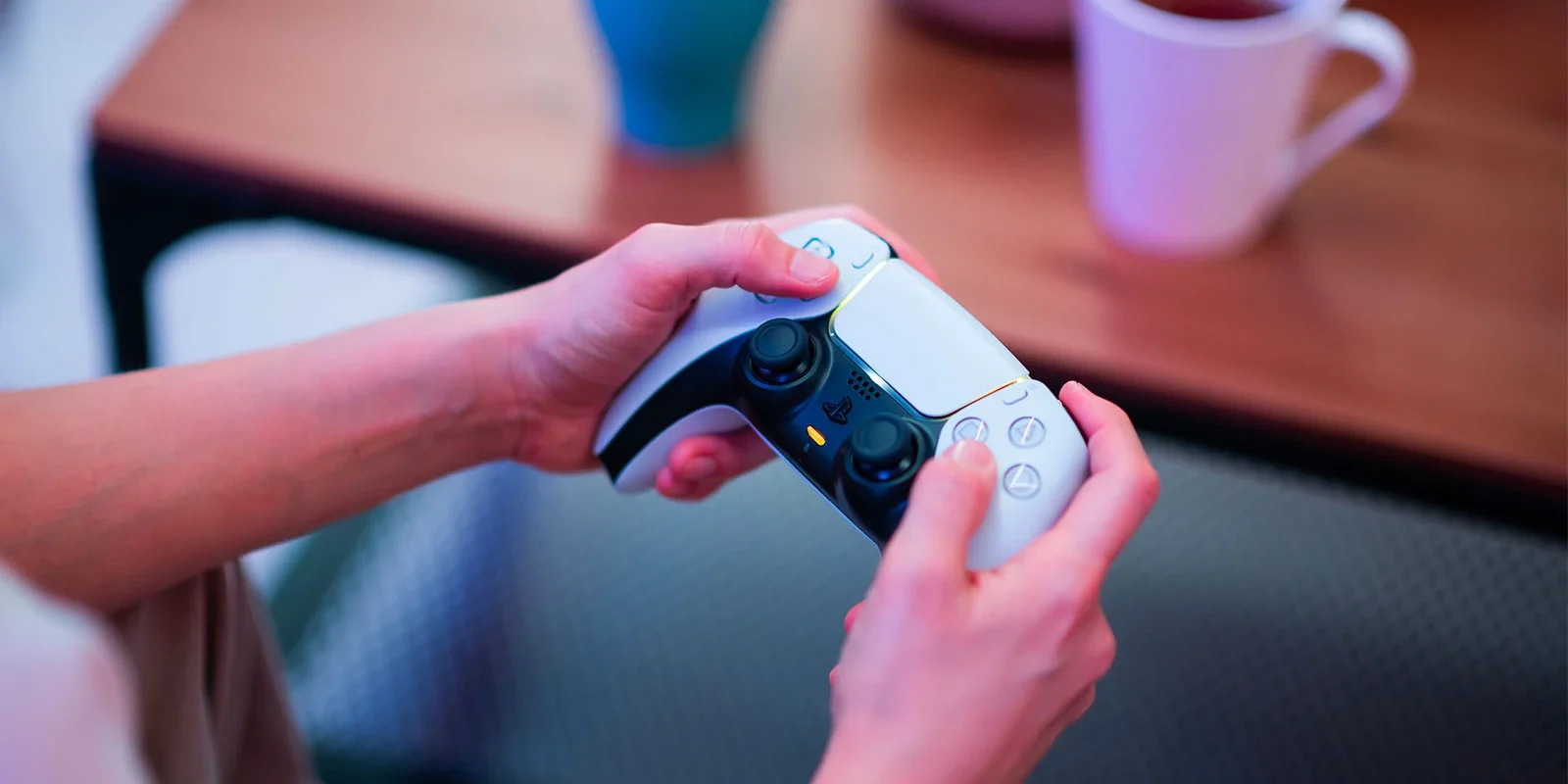 dualsense-5 Manette PlayStation écran tactile : le brevet révolutionnaire de Sony