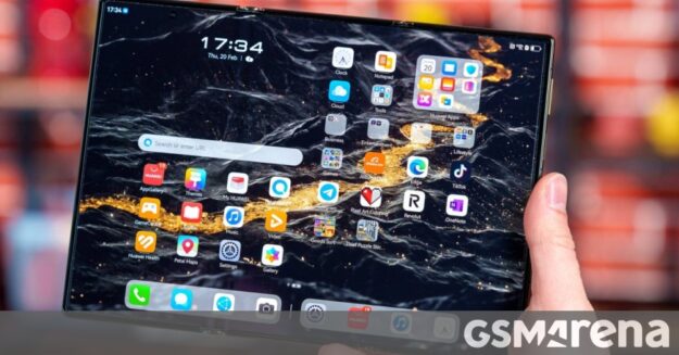 Huawei Mate XT 2 : des brevets révèlent un design révolutionnaire et un mécanisme pliable inédit
