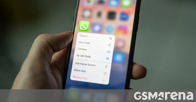 WhatsApp rétablit l'accès à ChatGPT en Europe après l'intervention de la Commission européenne