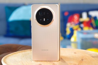 Honor Magic V6 : le smartphone pliable débarque en Europe à partir de 1700 € avec des avantages exclusifs