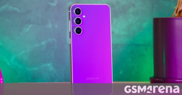 Samsung Galaxy S23 FE : une dernière mise à jour majeure avec One UI 9 avant la fin du support